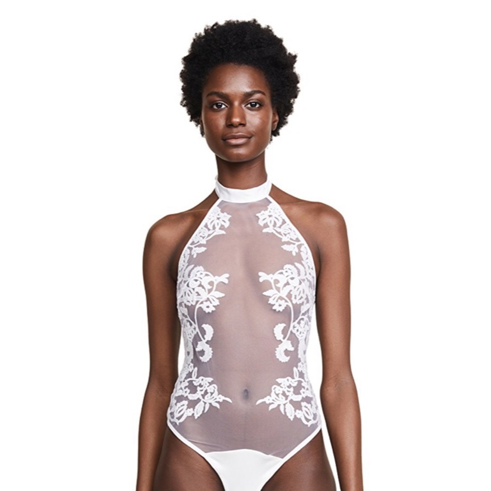 Thistle & Spire
Cornelia Embroidered Bodysuit